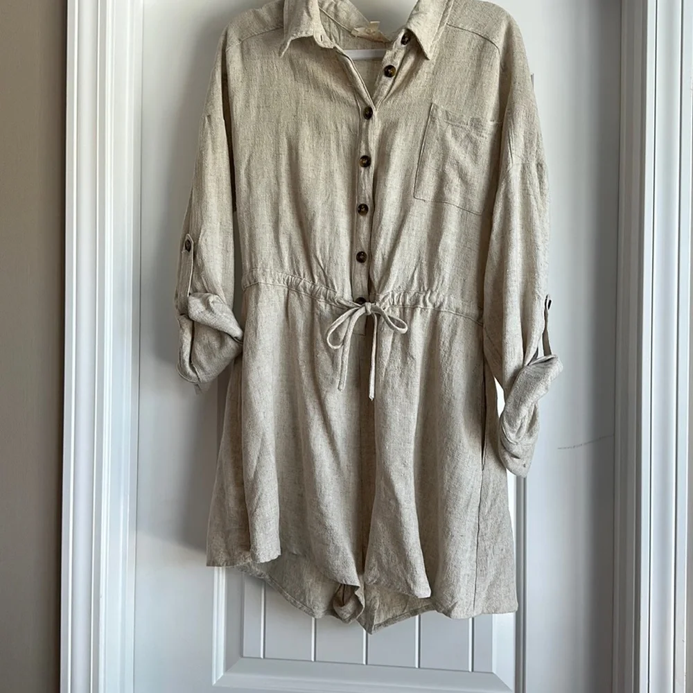 Linen Romper - Picture 1 of 3